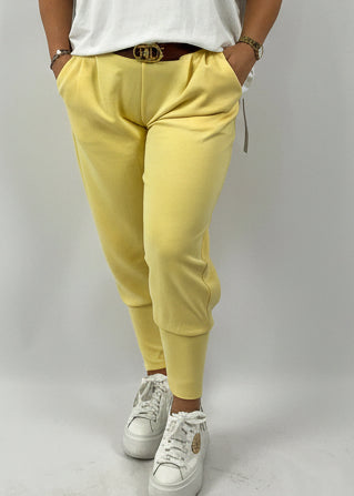 Jogger Hose mit Gürtel