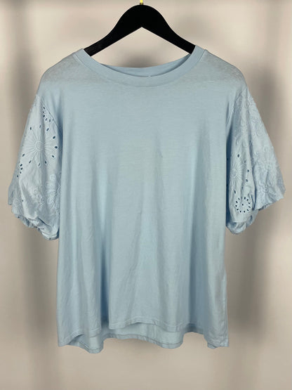 T-Shirt mit Spitzenärmel