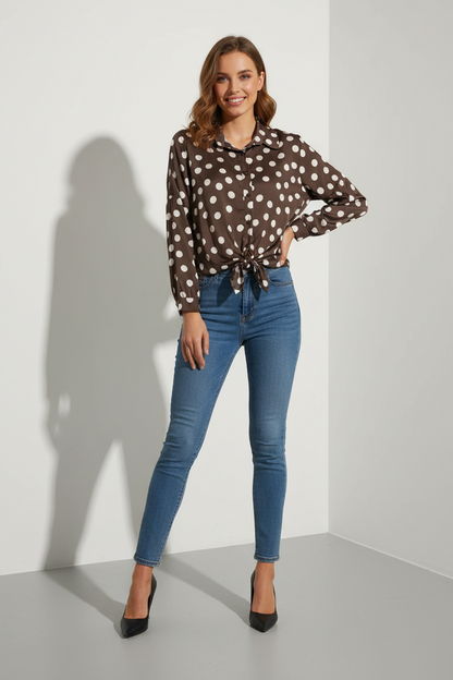 Satinbluse mit Punkten